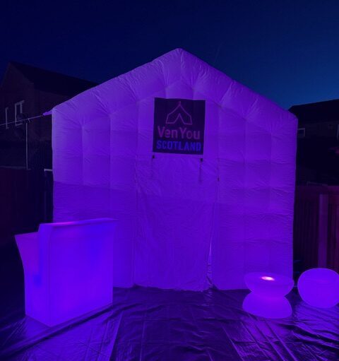 VenYou inflatable tent glowing purple with LED furniture